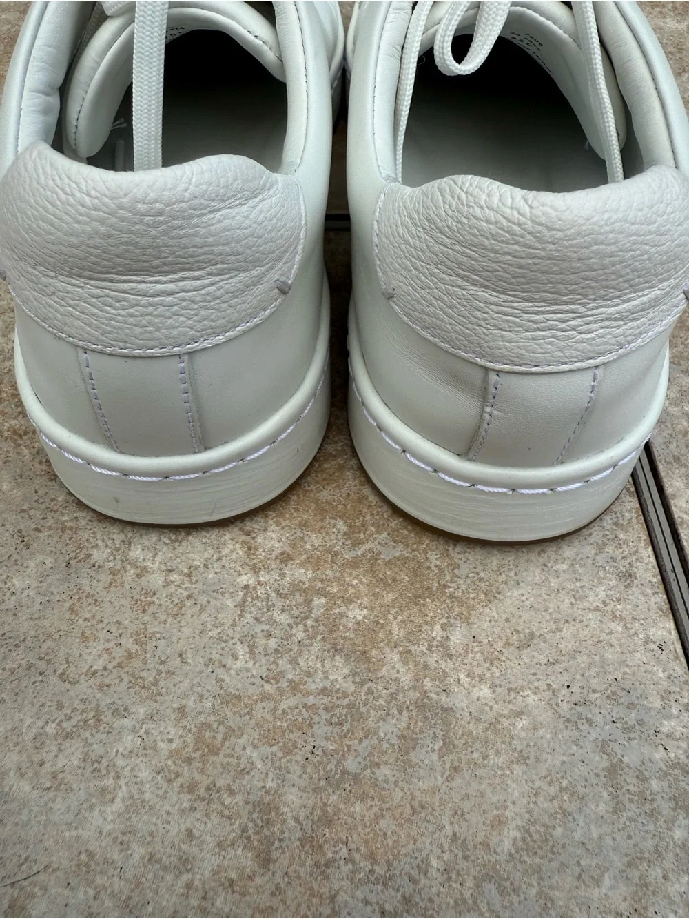 ALLEN EDMONDS BARNES LEATHER LACE-UP SNEAKER WHITE